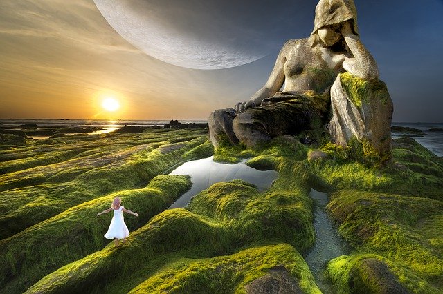 Unduh gratis Statue Moon Shore - foto atau gambar gratis untuk diedit dengan editor gambar online GIMP