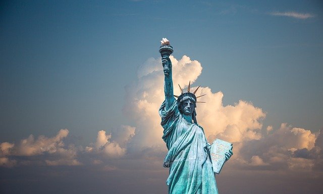Free download statue of liberty clouds free picture to be edited with GIMP free online image editor