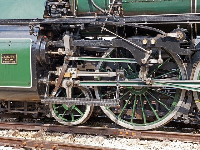 Free download steam locomotive drive free picture to be edited with GIMP free online image editor