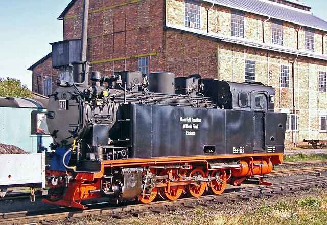 Free graphic steam locomotive factory railway to be edited by GIMP free image editor by OffiDocs