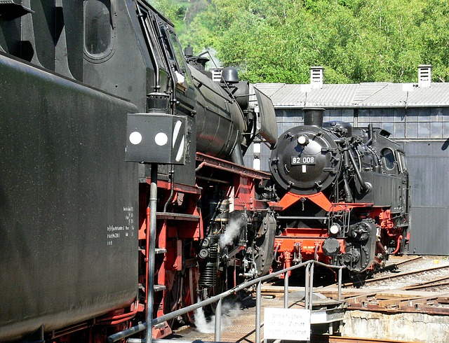 Free download steam locomotive meeting free picture to be edited with GIMP free online image editor