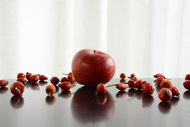 Gratis download Still Life Autumn Apple - gratis foto of afbeelding om te bewerken met GIMP online afbeeldingseditor