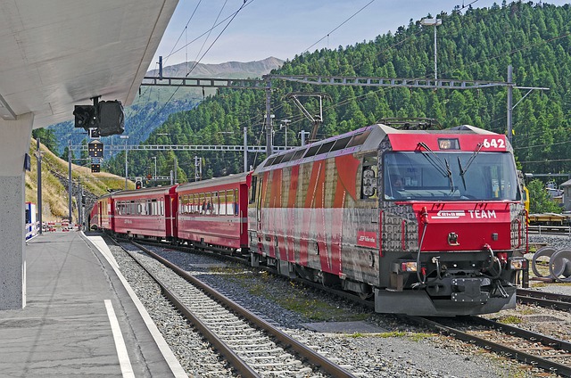 Free download st moritz hbf entrance free picture to be edited with GIMP free online image editor
