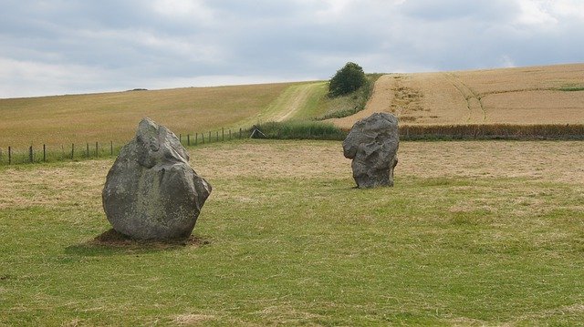 Téléchargement gratuit de Stone Circle Stones Place Of - photo ou image gratuite à modifier avec l'éditeur d'images en ligne GIMP