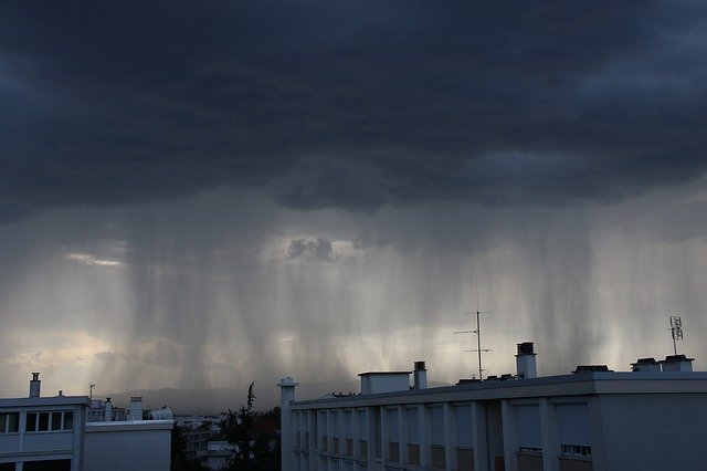 Bezpłatne pobieranie Storm Rain Weather - bezpłatne zdjęcie lub obraz do edycji za pomocą internetowego edytora obrazów GIMP