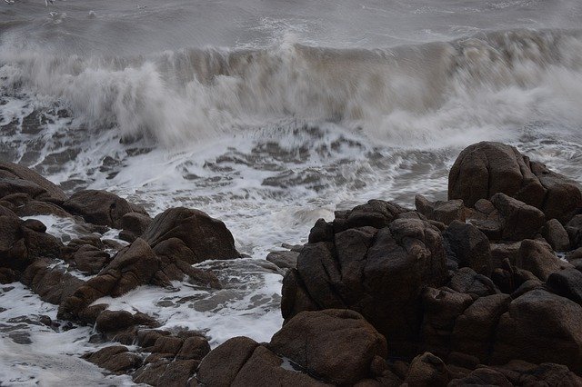 Gratis download Stormy Sea Ocean - gratis foto of afbeelding om te bewerken met GIMP online afbeeldingseditor