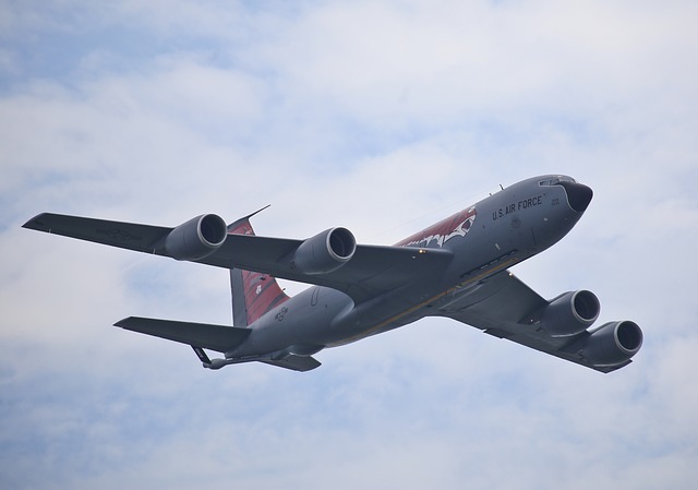 Free download stratotanker kc 135r flight aerial free picture to be edited with GIMP free online image editor