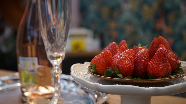 Free download strawberries cup appetizer spring free picture to be edited with GIMP free online image editor
