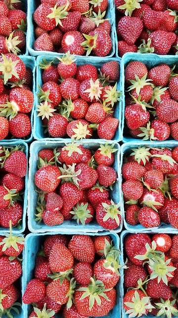 Unduh gratis Strawberry Produce Strawberry - foto atau gambar gratis untuk diedit dengan editor gambar online GIMP