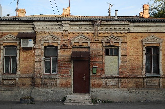Free download Street House Building -  free photo or picture to be edited with GIMP online image editor