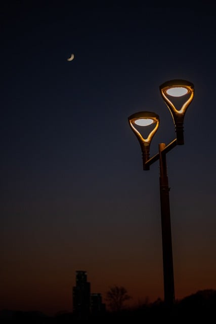 Free download street lamp light glow moon free picture to be edited with GIMP free online image editor