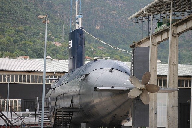 Descărcare gratuită Submarine Yugoslavia Navy - fotografie sau imagini gratuite pentru a fi editate cu editorul de imagini online GIMP