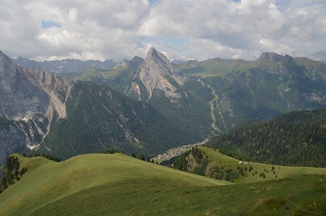 Téléchargement gratuit Summer Holiday Alpine Panorama - photo ou image gratuite à éditer avec l'éditeur d'images en ligne GIMP