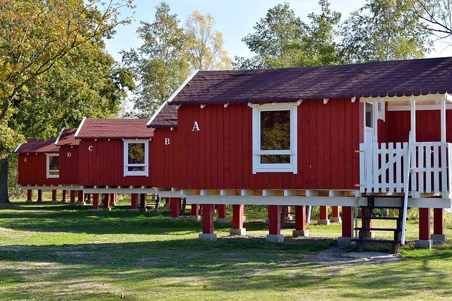 Bezpłatne pobieranie Summer Vacations House - darmowe zdjęcie lub obraz do edycji za pomocą internetowego edytora obrazów GIMP