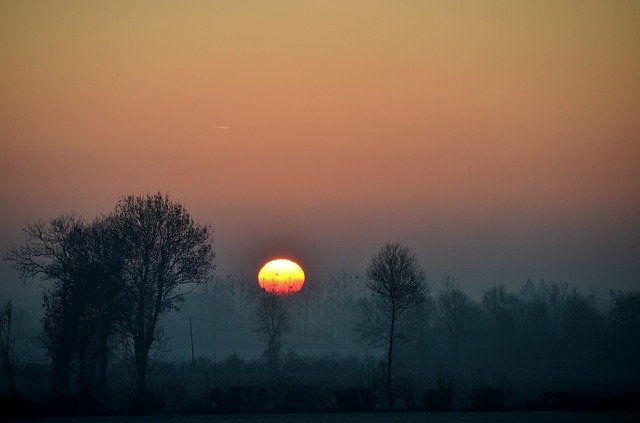 Bezpłatne pobieranie darmowego szablonu zdjęć Sun Morning Winter do edycji za pomocą internetowego edytora obrazów GIMP