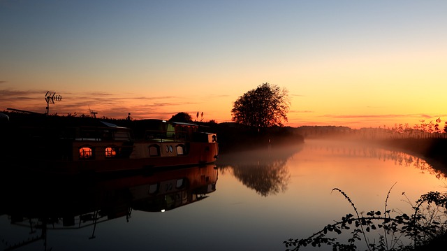 Free download sunrise canal du midi mist sky free picture to be edited with GIMP free online image editor