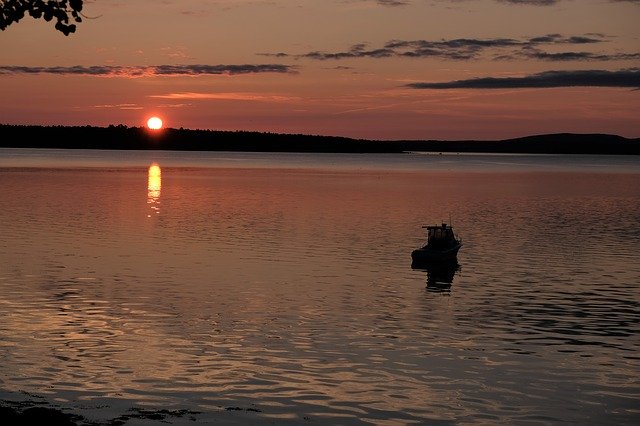 Free download Sunrise Maine Boat -  free photo or picture to be edited with GIMP online image editor