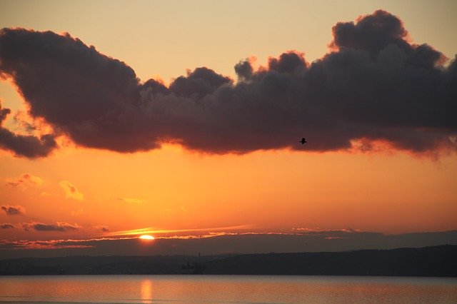 Kostenloser Download Sonne Runde Kreisansicht Meer Küste kostenloses Bild, das mit dem kostenlosen Online-Bildeditor GIMP bearbeitet werden kann
