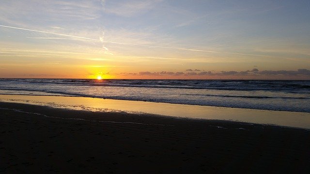 Free download Sun Sea Beach -  free photo or picture to be edited with GIMP online image editor