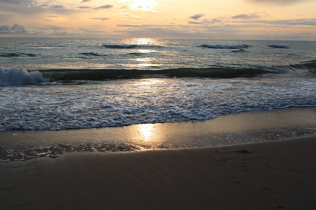 Descărcare gratuită Sunset Baltic Sea Latvia - fotografie sau imagini gratuite pentru a fi editate cu editorul de imagini online GIMP