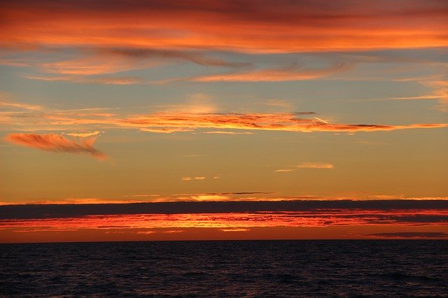 Téléchargement gratuit de Sunset Beach Italie - photo ou image gratuite à modifier avec l'éditeur d'images en ligne GIMP