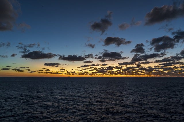 Free download sunset cruise ship royal carribean free picture to be edited with GIMP free online image editor