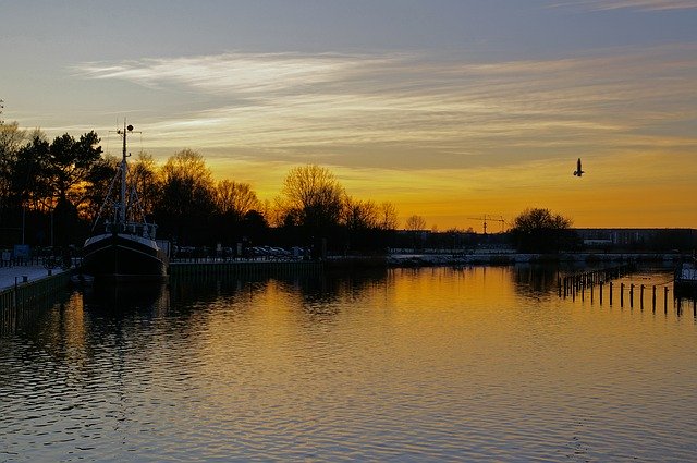 Безкоштовно завантажити Sunset Greifswald Eldena - безкоштовне фото або зображення для редагування за допомогою онлайн-редактора зображень GIMP
