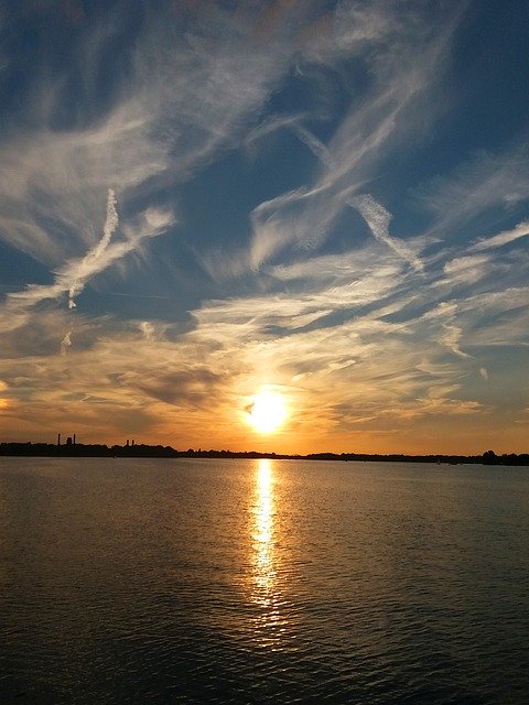Free download Sunset Havel Bizarre Clouds -  free photo or picture to be edited with GIMP online image editor