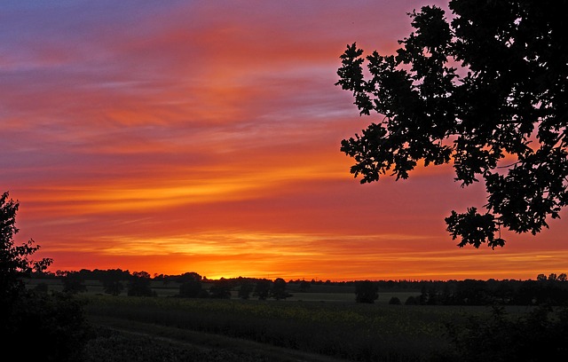 Free download sunset in mid june 22 pm free picture to be edited with GIMP free online image editor