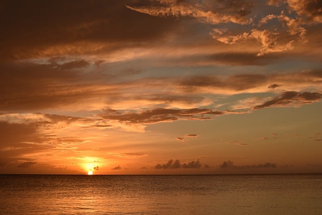 הורדה חינם שקיעה אוקיינוס ​​קריבי כוראסאו שמיים תמונה חינם לעריכה עם עורך תמונות מקוון בחינם של GIMP