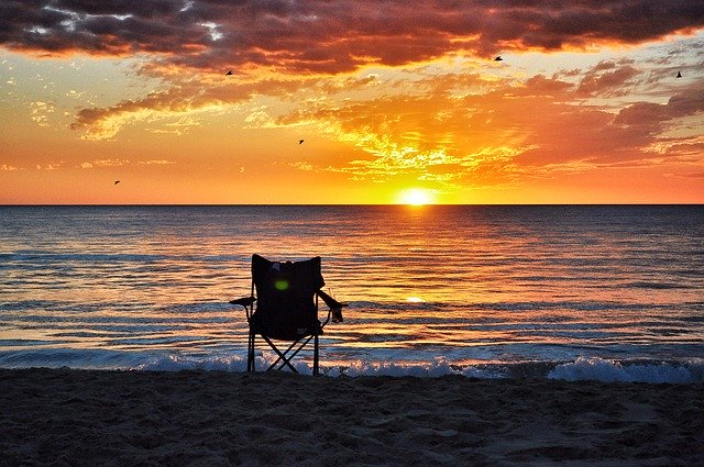 Téléchargement gratuit de Sunset Ocean Chair - photo ou image gratuite à éditer avec l'éditeur d'images en ligne GIMP