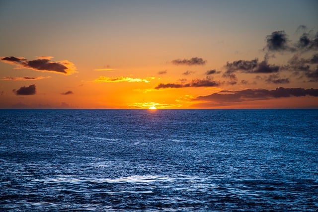 GIMP ücretsiz çevrimiçi resim düzenleyiciyle düzenlenecek ücretsiz indir gün batımı okyanus deniz kıyısı yansıması ücretsiz resim