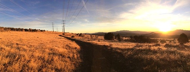 Téléchargement gratuit Sunset Panorama Sky - photo ou image gratuite à éditer avec l'éditeur d'images en ligne GIMP