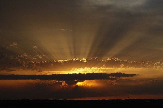 Descărcare gratuită Sunset Squall Line Storm - fotografie sau imagini gratuite pentru a fi editate cu editorul de imagini online GIMP