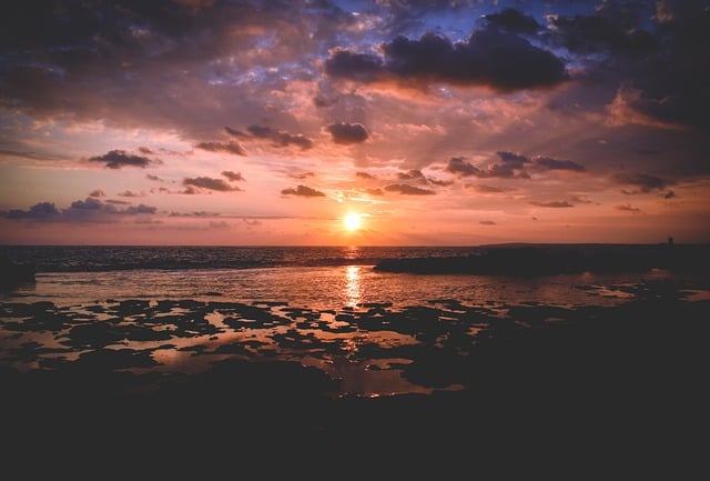 Free download sunset sun clouds sea scenery free picture to be edited with GIMP free online image editor