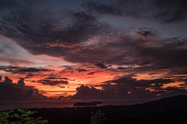 Muat turun percuma Sunset Tropical Island - foto atau gambar percuma untuk diedit dengan editor imej dalam talian GIMP