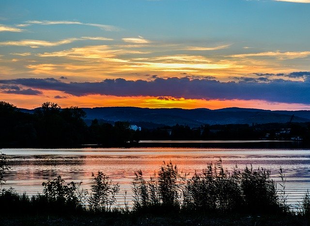 تنزيل Sunset Water Evening - صورة مجانية أو صورة مجانية ليتم تحريرها باستخدام محرر الصور عبر الإنترنت GIMP