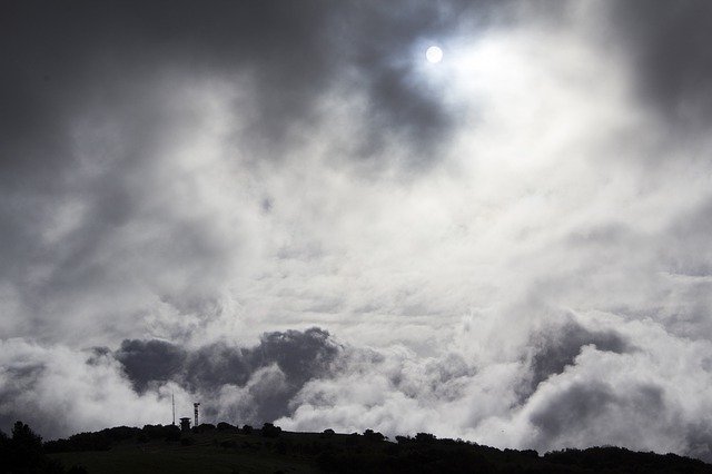 Téléchargement gratuit de Sun Sky Clouds - photo ou image gratuite à éditer avec l'éditeur d'images en ligne GIMP