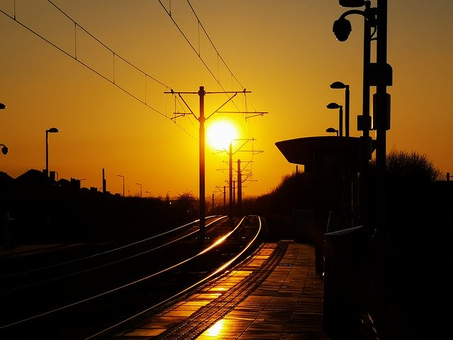 Sun Tram Transport를 무료로 다운로드하세요 - 김프 온라인 이미지 편집기로 편집할 수 있는 무료 사진 또는 그림