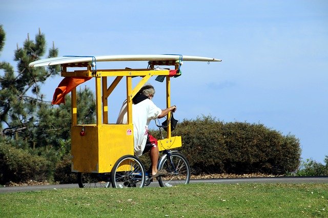 הורדה חינם של Surfboard Custom Bicycle - תמונה או תמונה בחינם לעריכה עם עורך התמונות המקוון GIMP