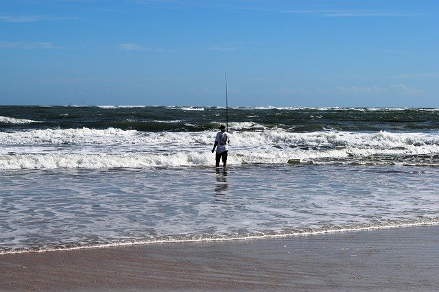 Gratis download Surf Fisherman Person Landscape - gratis foto of afbeelding om te bewerken met GIMP online afbeeldingseditor
