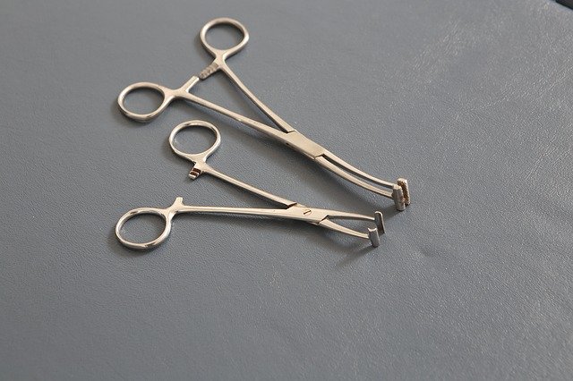 Free picture Surgery Instruments Clamp -  to be edited by GIMP free image editor by OffiDocs
