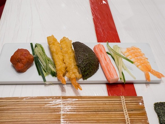 Download gratuito Sushi Fish Food - foto o immagine gratuita da modificare con l'editor di immagini online di GIMP