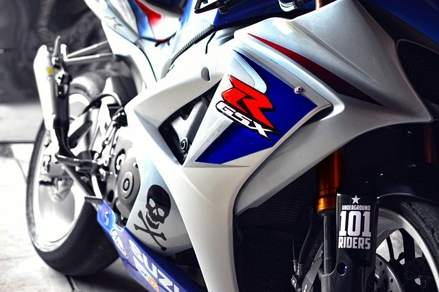 ດາວໂຫລດຟຣີ Suzuki Gsx Motorcycle The - ຮູບພາບຫຼືຮູບພາບທີ່ບໍ່ເສຍຄ່າເພື່ອແກ້ໄຂດ້ວຍບັນນາທິການຮູບພາບອອນໄລນ໌ GIMP