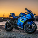 Suzuki GSX R1000: A Symphony of Speed and Style  screen for extension Chrome web store in OffiDocs Chromium