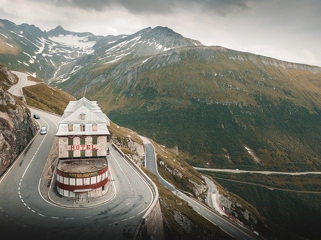 ดาวน์โหลดฟรี Swiss Switzerland Furkapass - ภาพถ่ายหรือรูปภาพฟรีที่จะแก้ไขด้วยโปรแกรมแก้ไขรูปภาพออนไลน์ GIMP