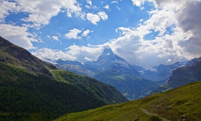 Descărcare gratuită Switzerland Alpine Matterhorn - fotografie sau imagine gratuită pentru a fi editată cu editorul de imagini online GIMP