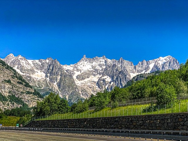 ດາວ​ໂຫຼດ​ຟຣີ Switzerland View Mountains - ຮູບ​ພາບ​ຟຣີ​ຫຼື​ຮູບ​ພາບ​ທີ່​ຈະ​ໄດ້​ຮັບ​ການ​ແກ້​ໄຂ​ກັບ GIMP ອອນ​ໄລ​ນ​໌​ບັນ​ນາ​ທິ​ການ​ຮູບ​ພາບ​