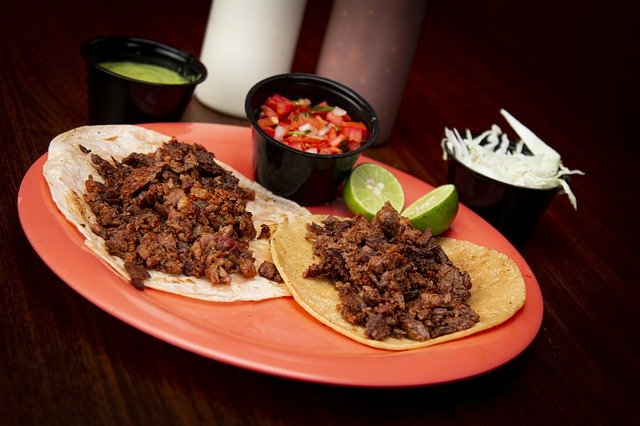 Téléchargement gratuit de Tacos Mexican Cuisine - photo ou image gratuite à modifier avec l'éditeur d'images en ligne GIMP