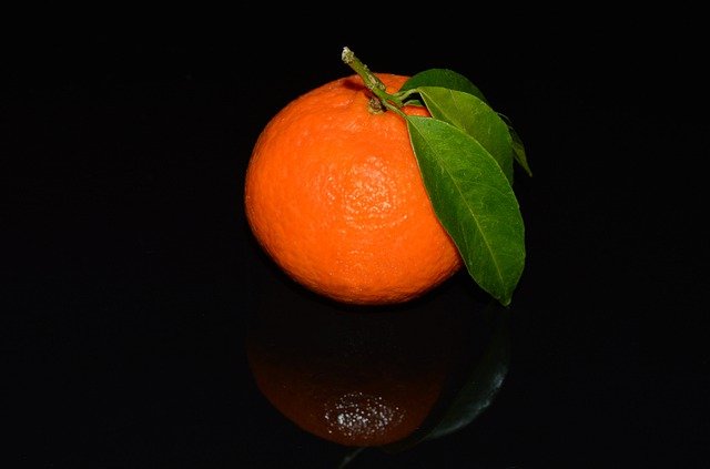 Scarica gratuitamente l'immagine gratuita di mandarino arancione clementina da modificare con l'editor di immagini online gratuito GIMP